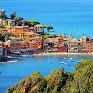 069 - Casa Tramonto, In Centro, 450metri Da Mare Sestri Levante