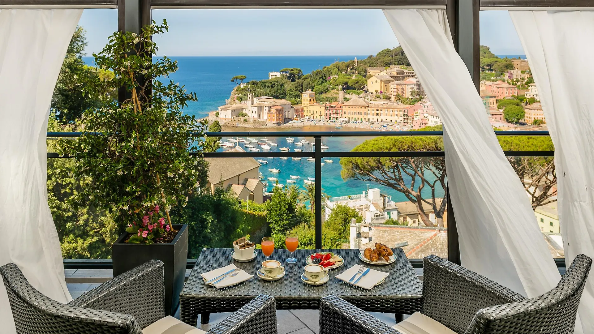 Hotel Vis A Vis Sestri Levante