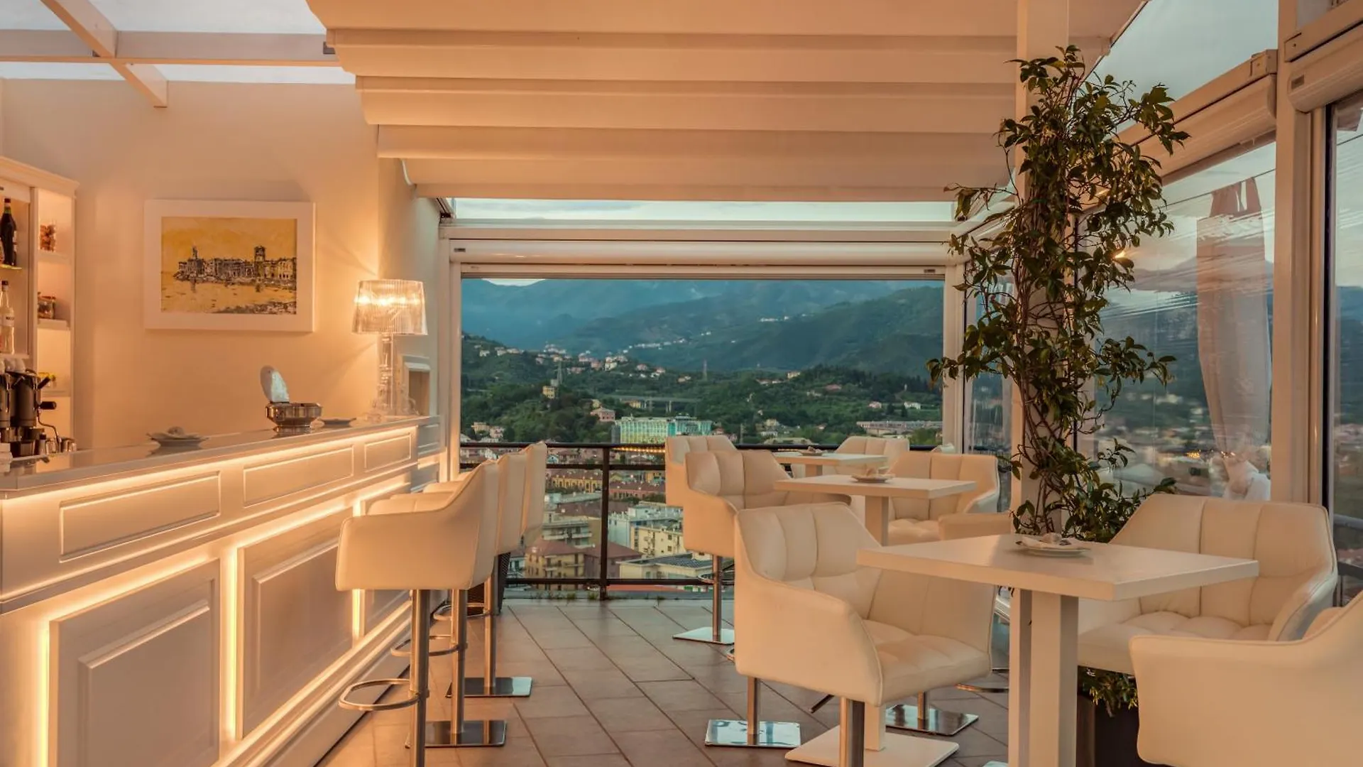 Hotel Vis A Vis Sestri Levante Olaszország