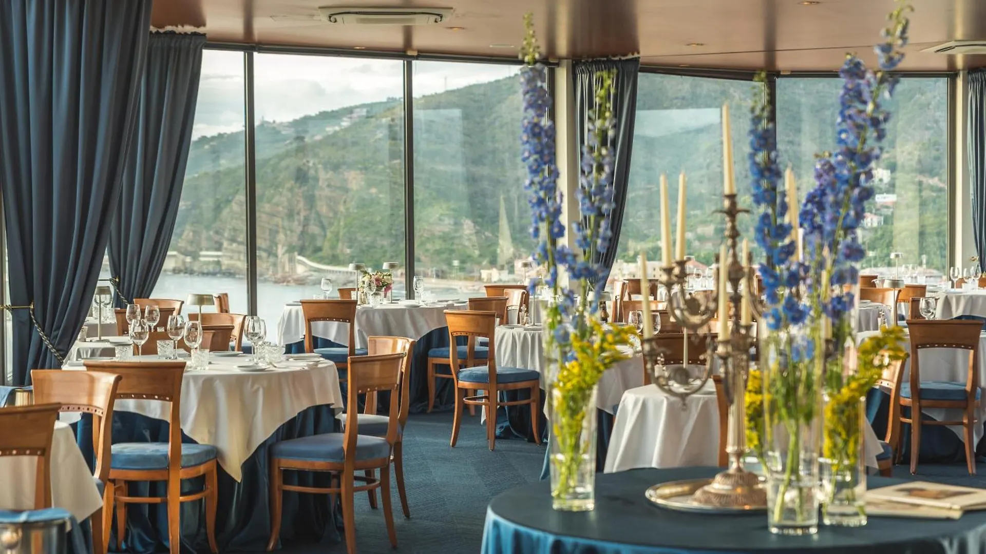 Hotel Vis A Vis Sestri Levante 4*,  Olaszország